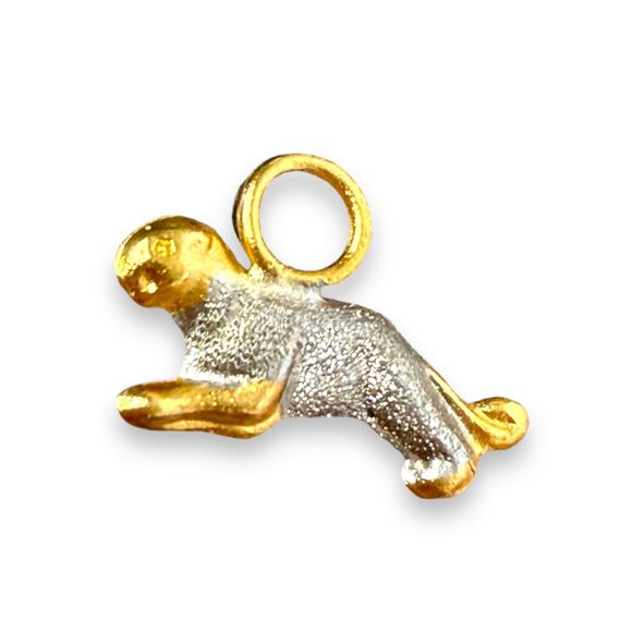 Jewelry - 10k Solid Yellow Gold Panther Pendant 1.7 g